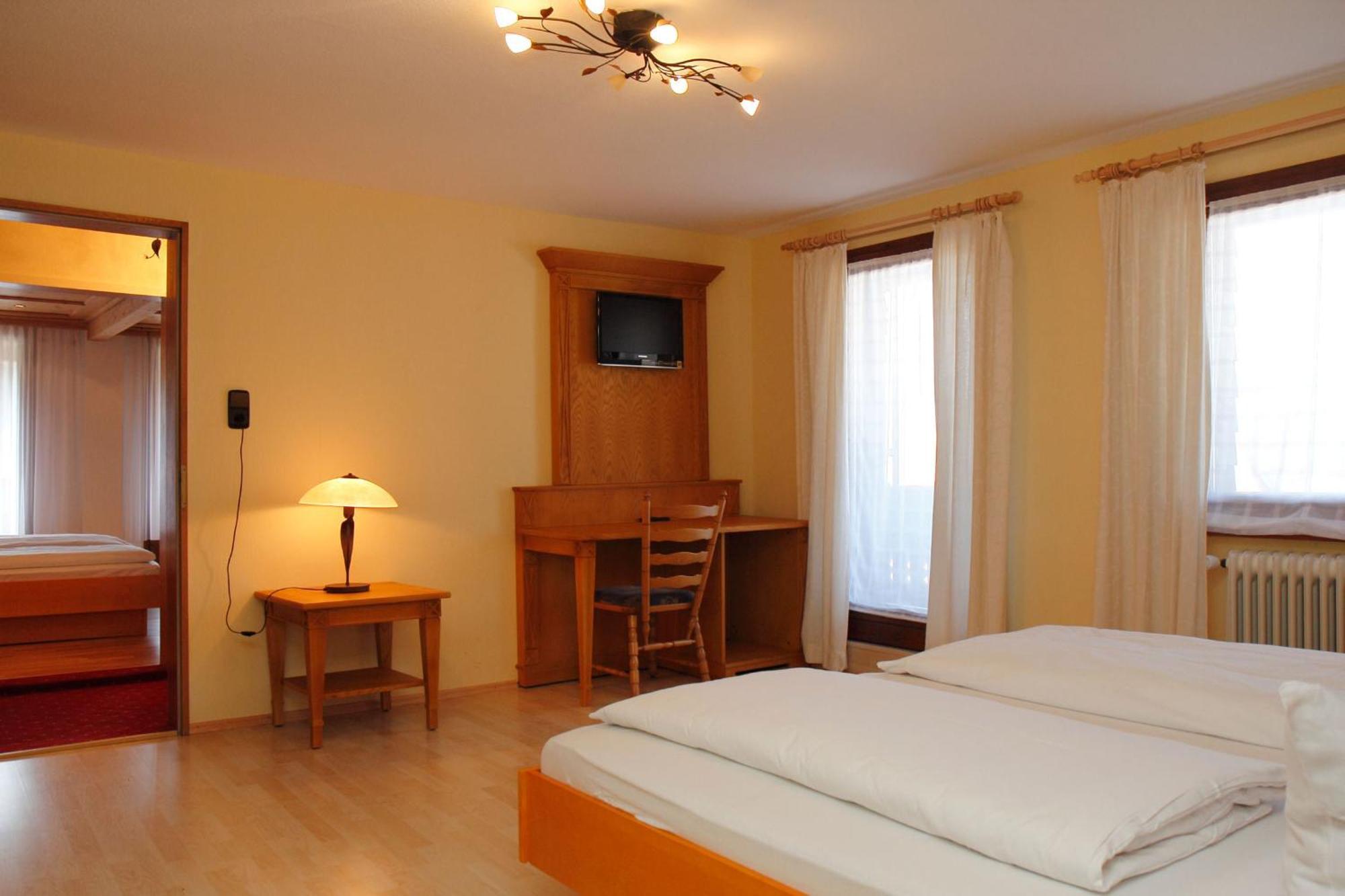 Parkhotel Waldlust Häusern Exteriör bild